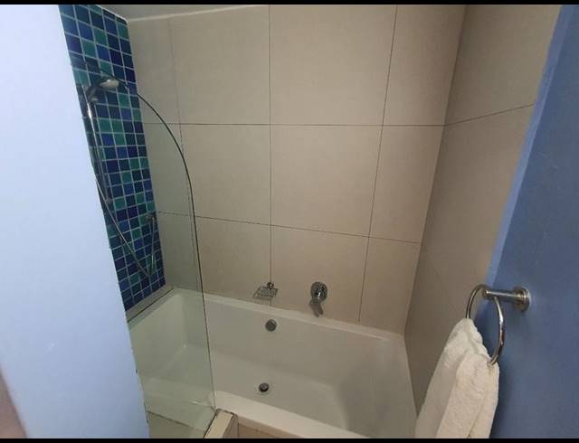 2 BEDROOM APARTMENT FOR SALE IN UMHLANGA CENTRAL